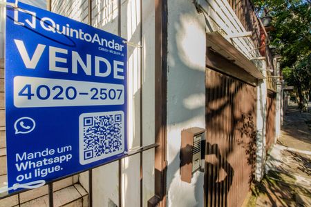 Apartamento à venda com 79m², 2 quartos e 2 vagasPlaquinha