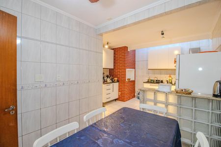 Apartamento à venda com 79m², 2 quartos e 2 vagasCozinha e Área de Serviço