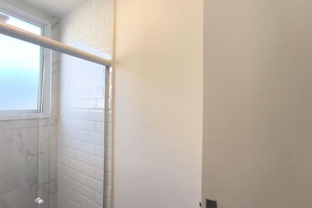 Apartamento para alugar com 50m², 2 quartos e 1 vaga Apartamento para alugar com 50m², 2 quartos e 1 vagaBanheiro