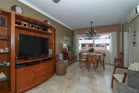 Sala de apartamento à venda com 3 quartos, 117m² em Petrópolis, Porto Alegre