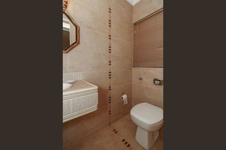 Lavabo de apartamento à venda com 3 quartos, 117m² em Petrópolis, Porto Alegre
