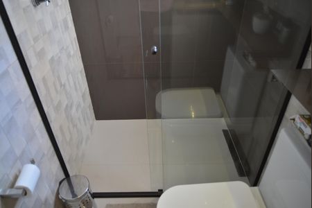 Apartamento à venda com 92m², 2 quartos e 1 vagaBanheiro Social