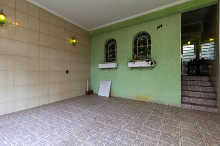 Casa à venda com 130m², 4 quartos e 2 vagas Casa à venda com 130m², 4 quartos e 2 vagasGaragem