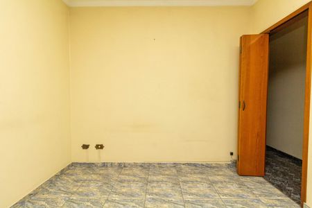 Casa à venda com 130m², 4 quartos e 2 vagas Casa à venda com 130m², 4 quartos e 2 vagasQuarto 2