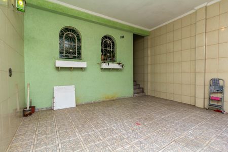 Casa à venda com 130m², 4 quartos e 2 vagas Casa à venda com 130m², 4 quartos e 2 vagasGaragem