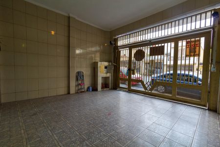 Casa à venda com 130m², 4 quartos e 2 vagas Casa à venda com 130m², 4 quartos e 2 vagasGaragem