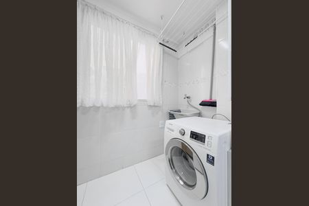 Apartamento para alugar com 50m², 2 quartos e 1 vaga Apartamento para alugar com 50m², 2 quartos e 1 vagaCozinha / Lavanderia