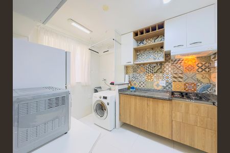 Apartamento para alugar com 50m², 2 quartos e 1 vaga Apartamento para alugar com 50m², 2 quartos e 1 vagaCozinha / Lavanderia