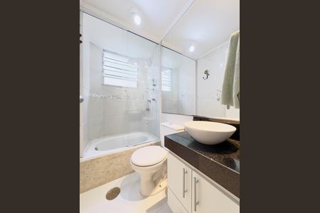 Apartamento para alugar com 50m², 2 quartos e 1 vaga Apartamento para alugar com 50m², 2 quartos e 1 vagaBanheiro