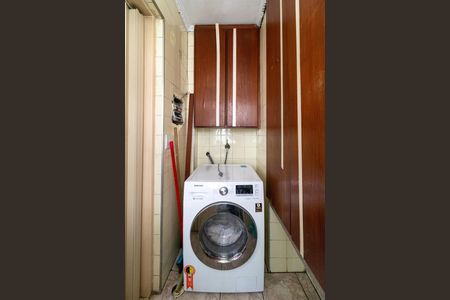 Apartamento à venda com 68m², 3 quartos e 1 vagaÁrea de Serviço