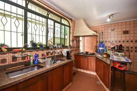 Casa à venda com 440m², 5 quartos e 2 vagasCozinha