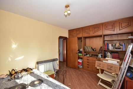 Casa à venda com 440m², 5 quartos e 2 vagasQuarto 1