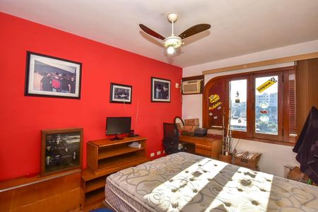 Casa à venda com 440m², 5 quartos e 2 vagasQuarto 2