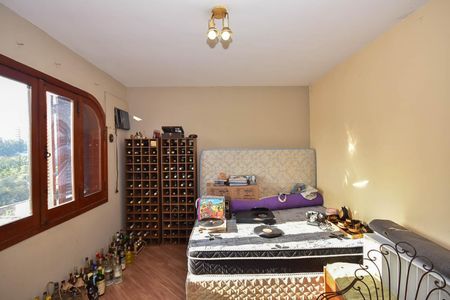 Casa à venda com 440m², 5 quartos e 2 vagasQuarto 1