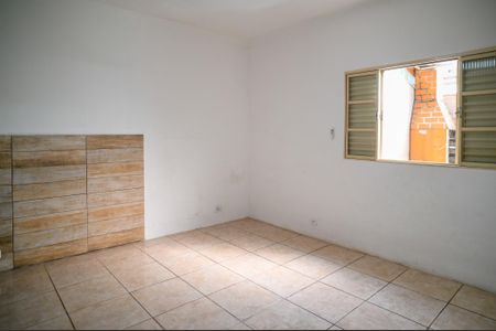 Casa à venda com 70m², 2 quartos e sem vaga Casa à venda com 70m², 2 quartos e sem vagaQuarto 1