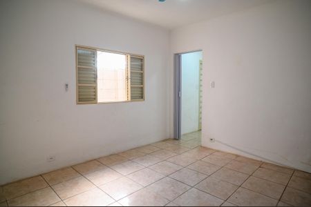 Casa à venda com 70m², 2 quartos e sem vaga Casa à venda com 70m², 2 quartos e sem vagaQuarto 1