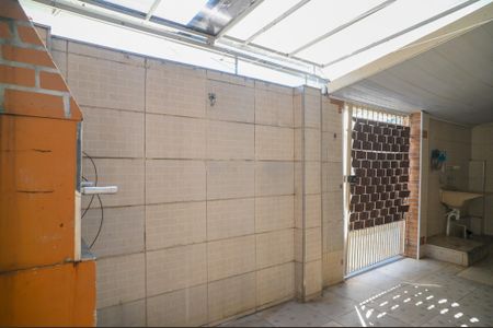 Casa à venda com 70m², 2 quartos e sem vaga Casa à venda com 70m², 2 quartos e sem vagaÁrea Gourmet