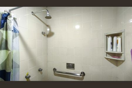 Apartamento à venda com 58m², 1 quarto e 1 vagaBanheiro Corredor