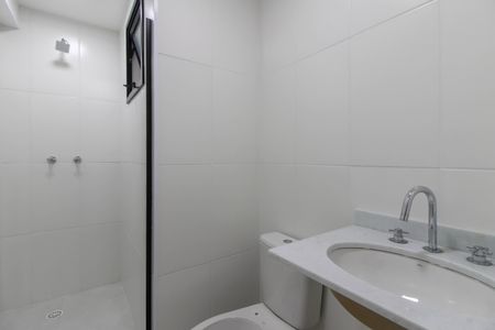 Apartamento para alugar com 90m², 2 quartos e 2 vagas Apartamento para alugar com 90m², 2 quartos e 2 vagasBanheiro