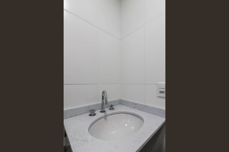 Apartamento para alugar com 90m², 2 quartos e 2 vagas Apartamento para alugar com 90m², 2 quartos e 2 vagasBanheiro