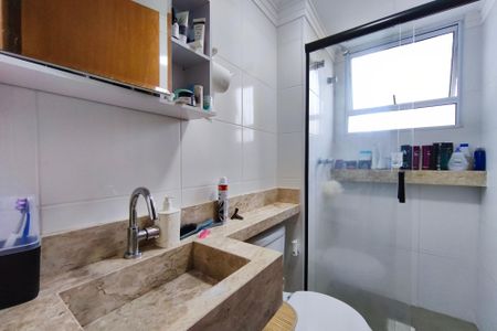 Apartamento à venda com 56m², 2 quartos e 1 vaga Apartamento à venda com 56m², 2 quartos e 1 vagaBanheiro Social