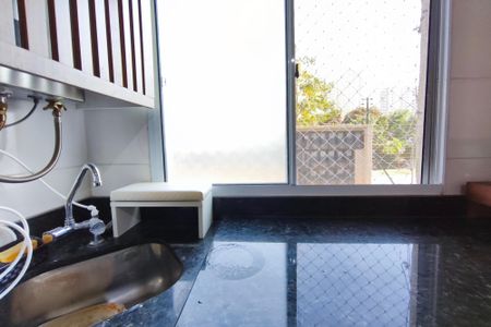 Apartamento à venda com 56m², 2 quartos e 1 vaga Apartamento à venda com 56m², 2 quartos e 1 vagaÁrea de Serviço