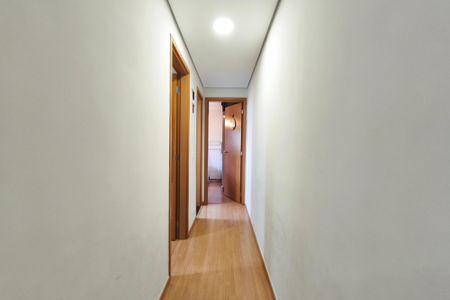 Apartamento à venda com 56m², 2 quartos e 1 vaga Apartamento à venda com 56m², 2 quartos e 1 vagaCorredor - Quartos