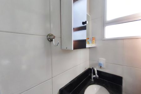 Apartamento à venda com 56m², 2 quartos e 1 vaga Apartamento à venda com 56m², 2 quartos e 1 vagaBanheiro Suíte