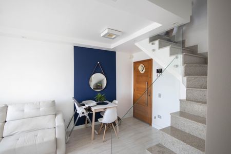 Apartamento à venda com 105m², 2 quartos e 1 vagaSala