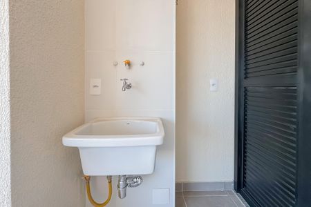 Apartamento à venda com 70m², 3 quartos e 1 vagaÁrea de Serviço