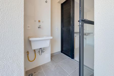 Apartamento à venda com 70m², 3 quartos e 1 vagaÁrea de Serviço