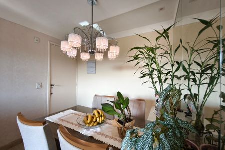 Apartamento à venda com 57m², 2 quartos e 1 vagaSala