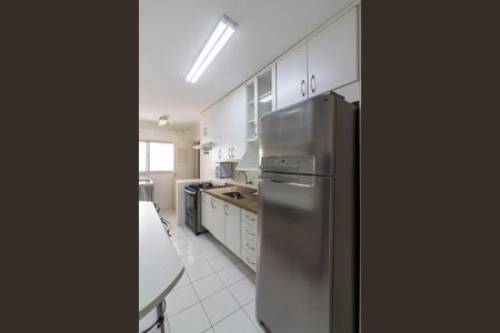 Apartamento à venda com 65m², 2 quartos e 1 vaga Apartamento à venda com 65m², 2 quartos e 1 vagaCozinha