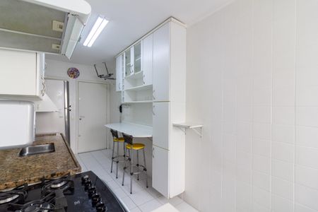 Apartamento à venda com 65m², 2 quartos e 1 vaga Apartamento à venda com 65m², 2 quartos e 1 vagaCozinha