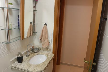 Apartamento à venda com 58m², 2 quartos e 1 vagaBanheiro