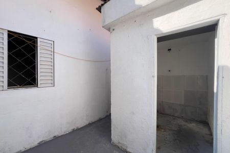 Casa para alugar com 45m², 1 quarto e sem vaga Casa para alugar com 45m², 1 quarto e sem vagaEntrada e área de serviço