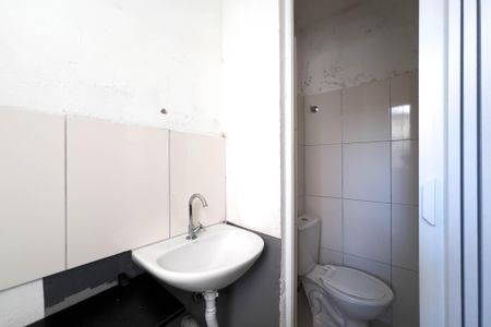 Casa para alugar com 45m², 1 quarto e sem vaga Casa para alugar com 45m², 1 quarto e sem vagaBanheiro