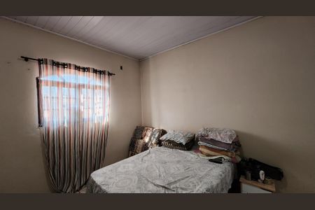 Casa à venda com 250m², 3 quartos e 2 vagasQuarto 