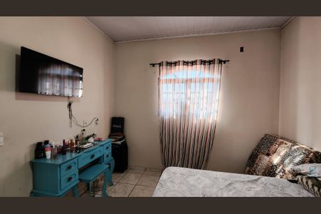 Casa à venda com 250m², 3 quartos e 2 vagasQuarto 