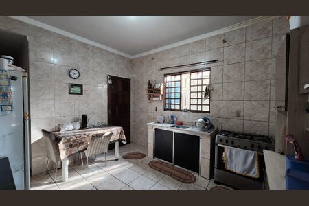 Casa à venda com 250m², 3 quartos e 2 vagasCozinha