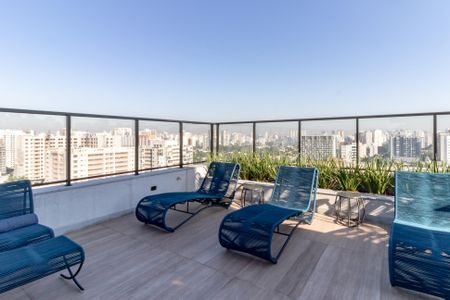 Apartamento para alugar com 35m², 1 quarto e sem vagaÁrea comum - Piscina