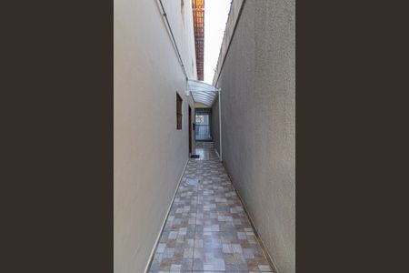 Casa à venda com 465m², 4 quartos e 3 vagas Casa à venda com 465m², 4 quartos e 3 vagasCorredor