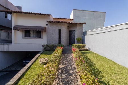 Casa à venda com 465m², 4 quartos e 3 vagas Casa à venda com 465m², 4 quartos e 3 vagasJardim