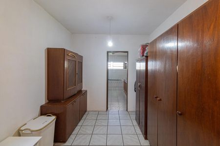 Casa à venda com 465m², 4 quartos e 3 vagas Casa à venda com 465m², 4 quartos e 3 vagasSuíte