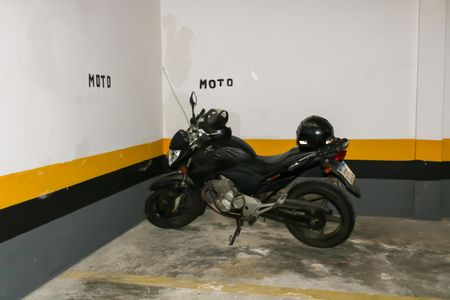 Apartamento à venda com 75m², 2 quartos e 1 vagaGaragem