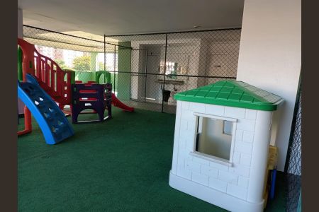 Apartamento à venda com 75m², 2 quartos e 1 vagaÁrea comum - Playground