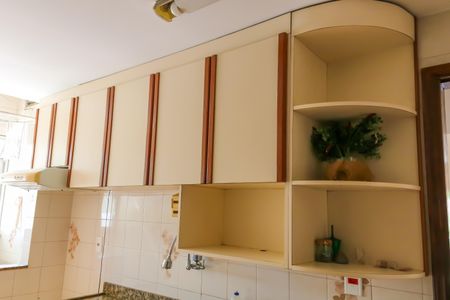 Apartamento à venda com 75m², 2 quartos e 1 vagaCozinha