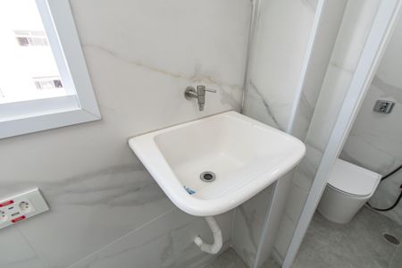 Apartamento à venda com 65m², 2 quartos e 1 vagaÁrea de serviço