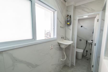 Apartamento à venda com 65m², 2 quartos e 1 vagaÁrea de serviço