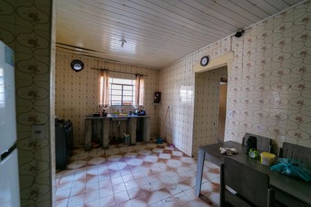 Casa à venda com 203m², 2 quartos e 2 vagas Casa à venda com 203m², 2 quartos e 2 vagasCozinha